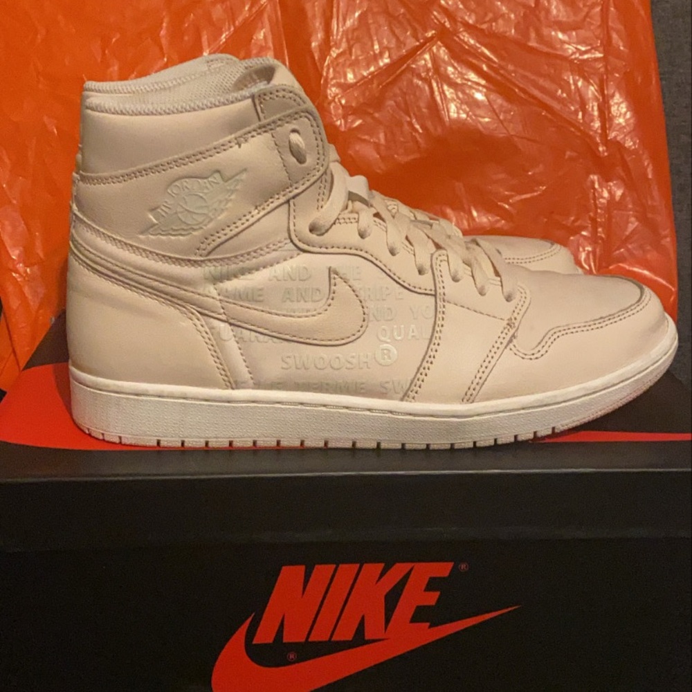 Jordan 1 Guava Ice